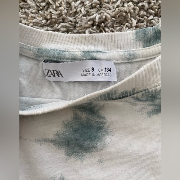 Bundle of 2 zara t-shirts - Picture 4 of 12